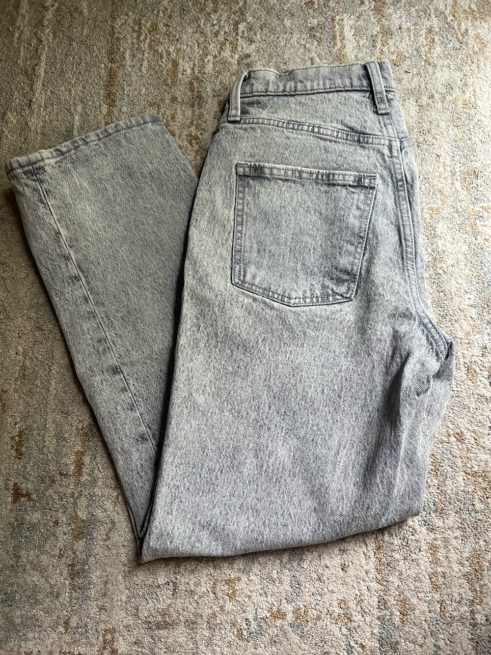 Universal Thread Light Gray Acid Wash Jeans